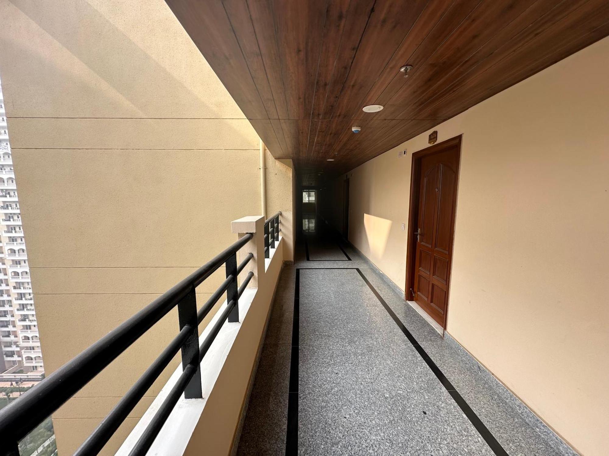 Prostay Studio Prc Greater Noida Exterior foto